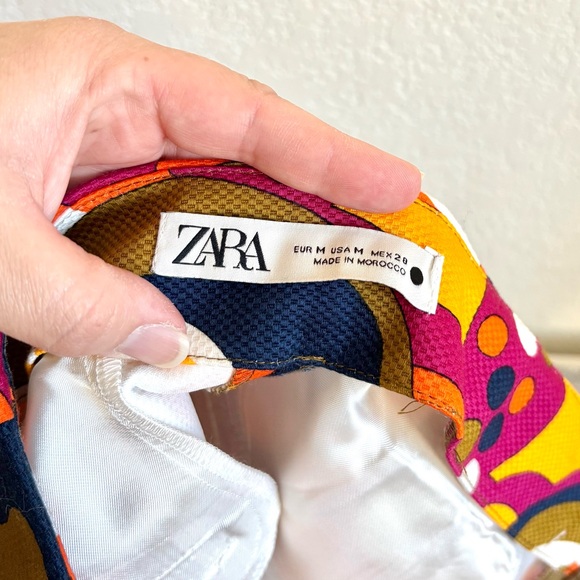 Zara Retro Print Highrise Shorts size M - Picture 3 of 3